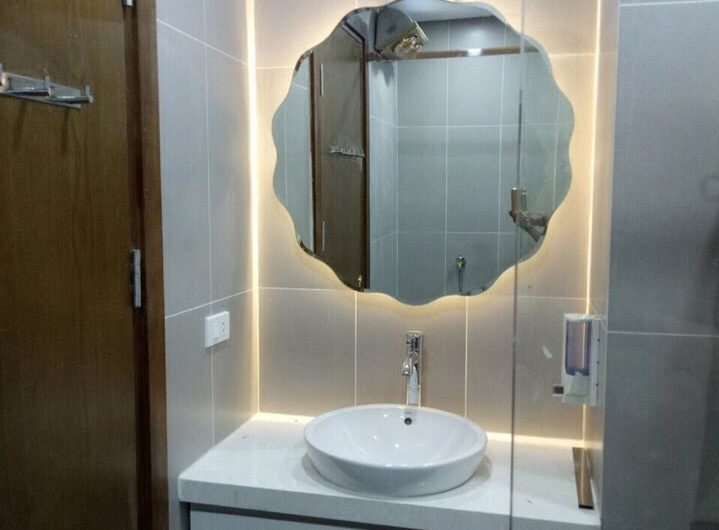 Gương Phòng Tắm Gắn LED Tại Đà Nẵng – GPT 06